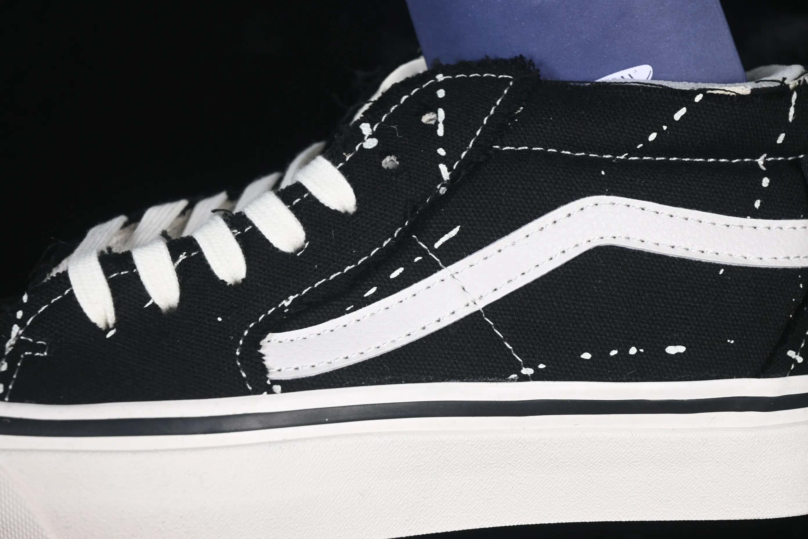 All categories Vans Vans series Vans Mid Vans China Vans Sk8-Mid Frayed Vans China casual skateboard shoes VN000XUKGTW
